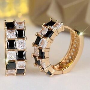 SALE 18k Gold Retro Black and White Crystal Checkered Y2K Earrings